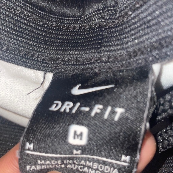 Nike mens shorts (M) - Picture 4 of 4